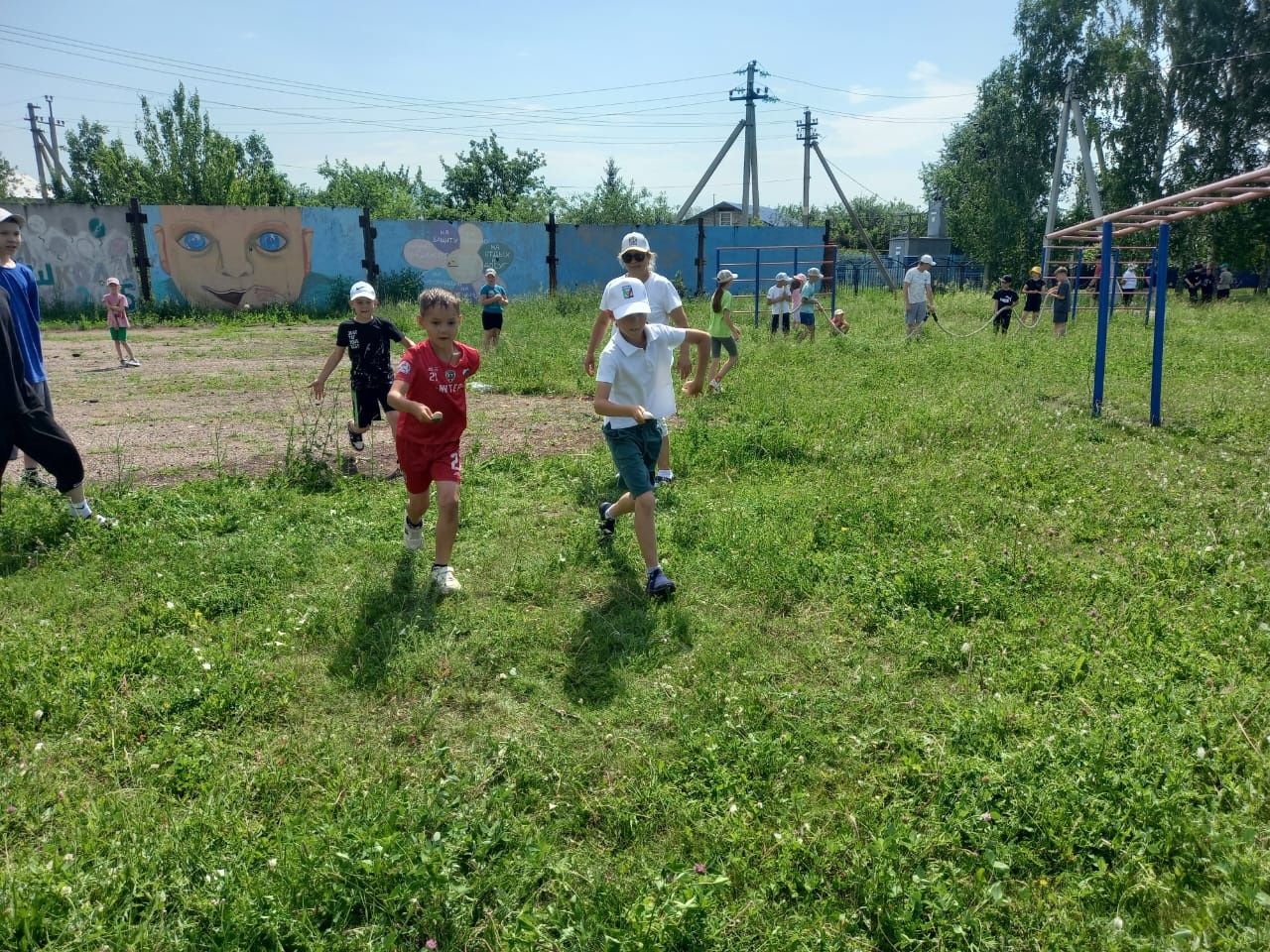 Аксубай мәктәбе ял лагеренда кече Сабан туе узды