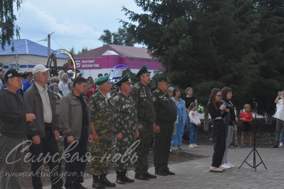 В Аксубаеве в память о героях Великой Отечественной зажгли свечи