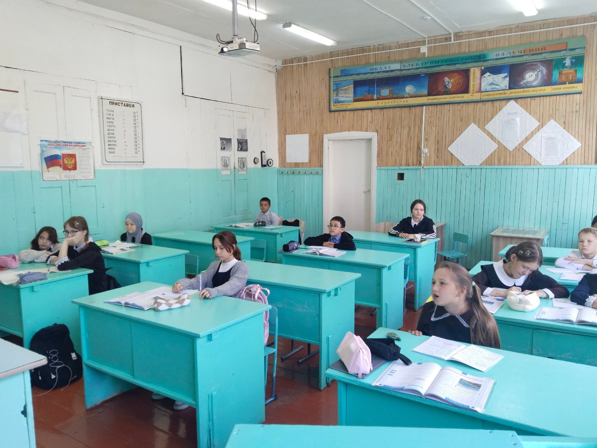 В школах Аксубаевского района почтили память жертв фашизма