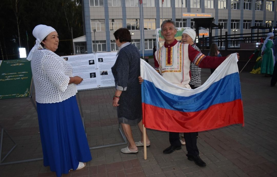 Аксубайлылар Татарстан Республикасы көнен бәйрәм иттеләр