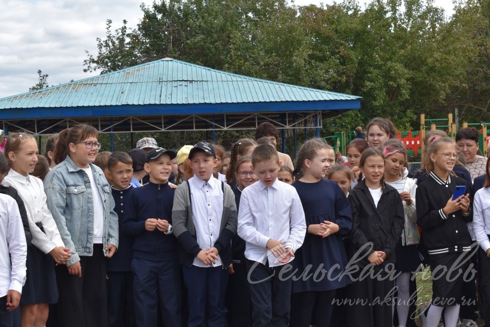 Аксубайда балалар каруселе эшли башлады