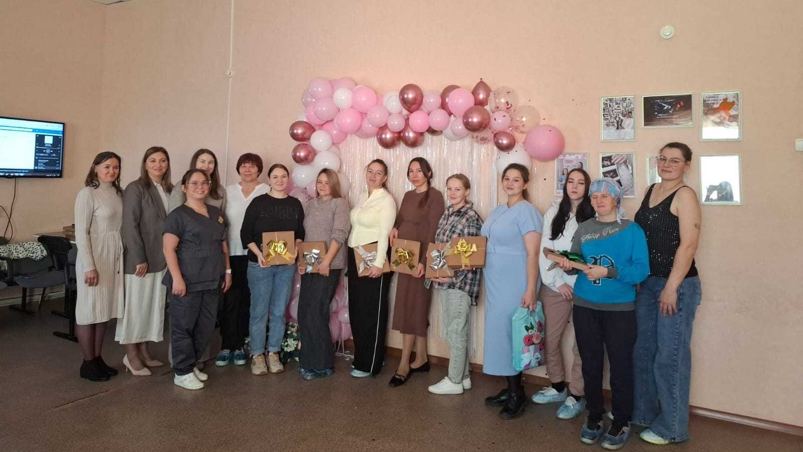 В Аксубаевской ЦРБ отметили День беременных