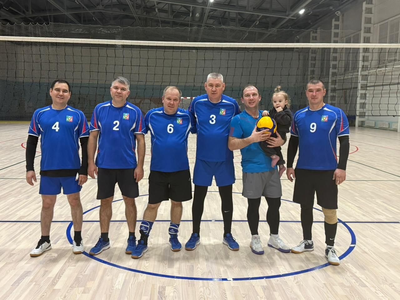 Аксубай районында узган волейбол турнирында Шәрбән авылы командасы җиңү яулады