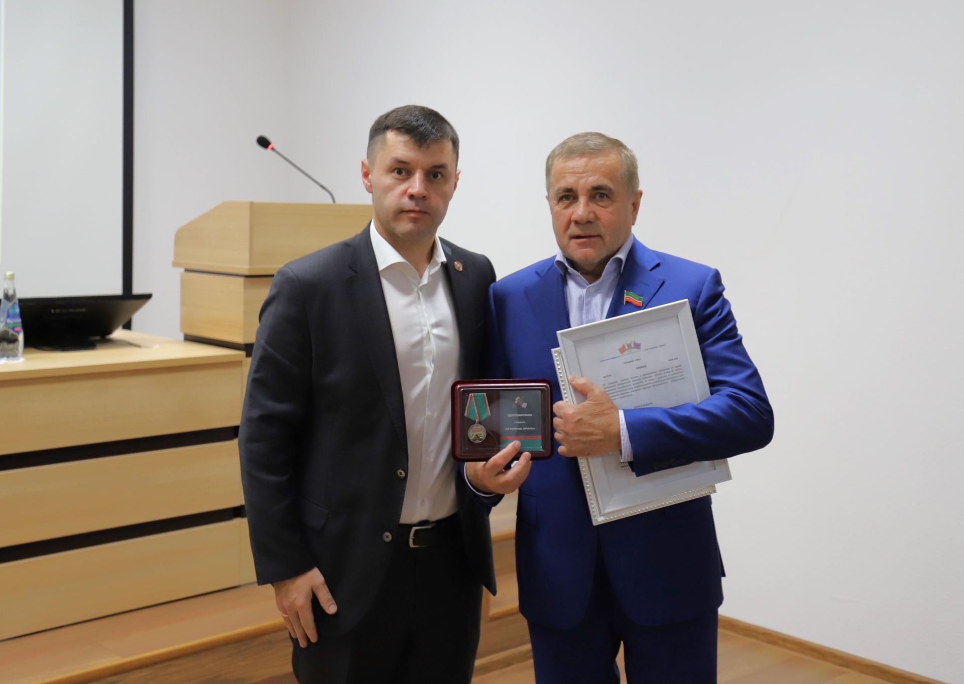 Глава Аксубаевского поблагодарил коллектив АО «Татэнергосбыт» за помощь бойцам СВО