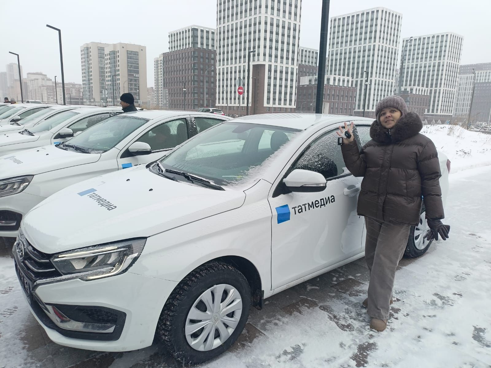 Аксубаевская редакция получила автомобиль от Раиса Татарстана