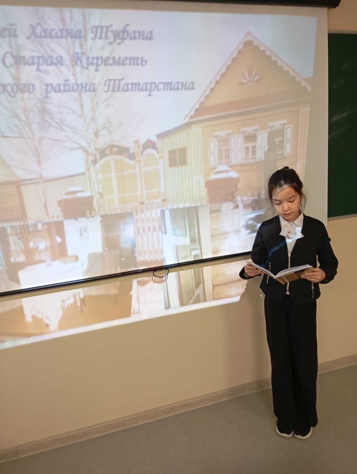 9 декабрьдә бөек шагыйрь Хәсән Туфанның туган көне