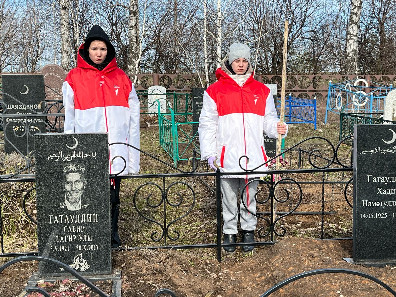 Яшьләр Бөек Ватан сугышы һәм махсус хәрби операция геройларын искә алды