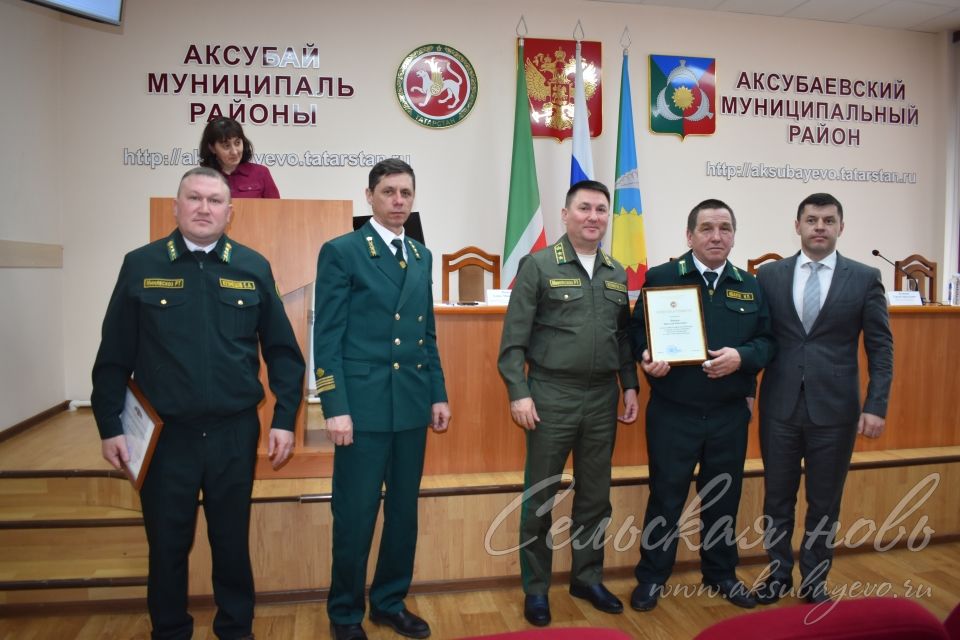 Равил Кузюров Аксубай районы урман хезмәткәрләре белән йомгаклау киңәшмәсе үткәрде