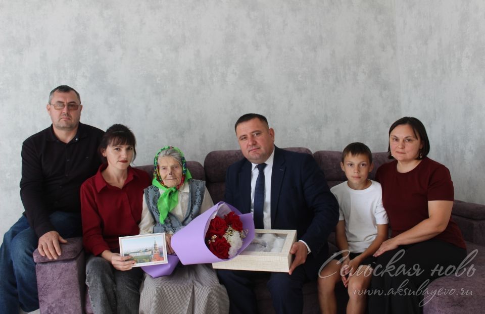 Аксубай ветераны 11 яшеннән тылда хезмәт куйган