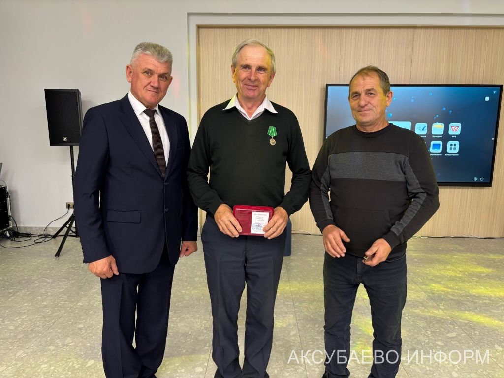 Волонтерлар лаеклы бүләкләр алдылар