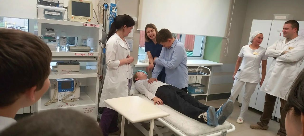 Аксубай укучылары үзләре өчен табиб һөнәрен ачтылар