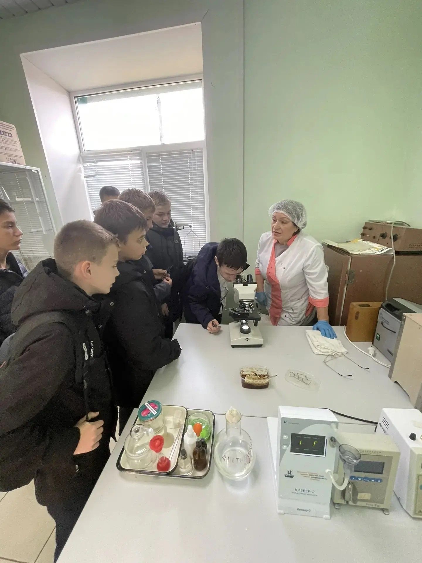 Аксубай укучылары ветеринар һөнәре белән таныштылар