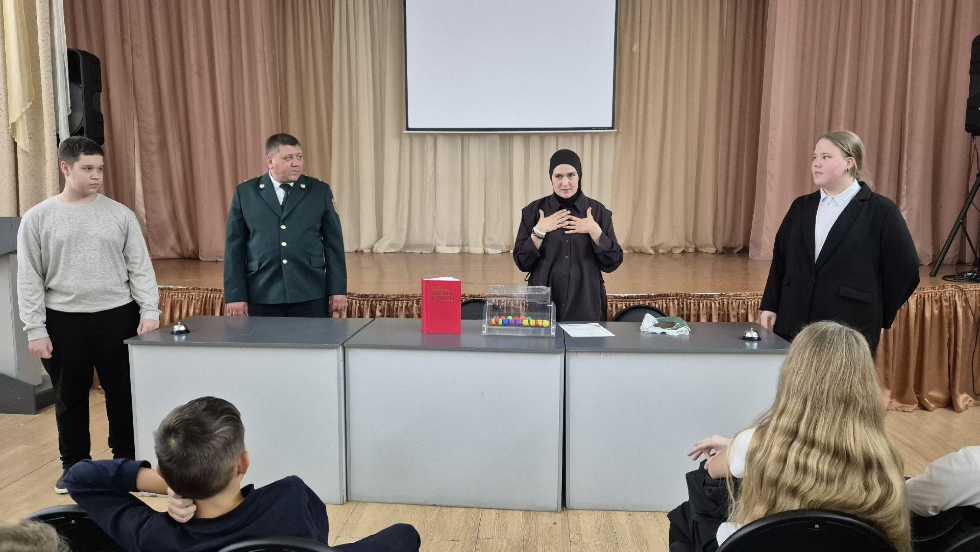 Школьникам Аксубаевского района рассказали о редких видах животных и растений
