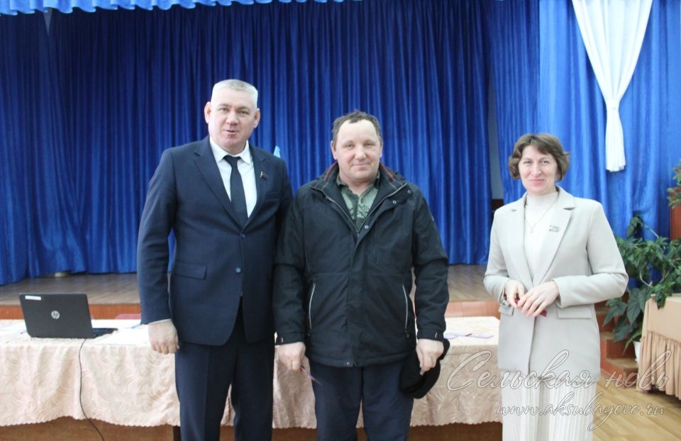 Трудолюбово җирлегендә ел бурычлары уңышлы үтәлгән