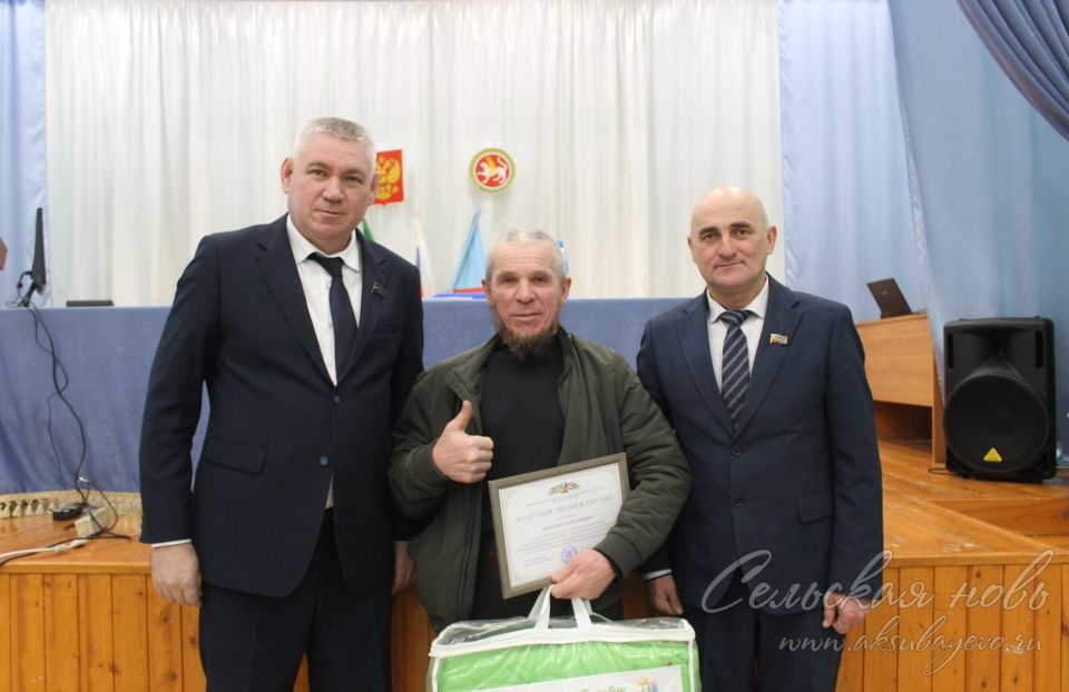 Жители Щербени активны в делах посления