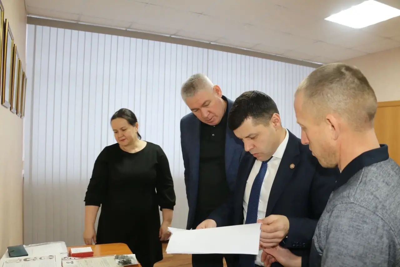 Памяти аксубаевского геолога посвятили выставку