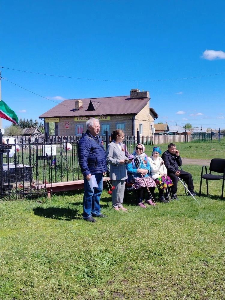 Батырларның исемнәрен туган авылларында мәңгеләштерделәр