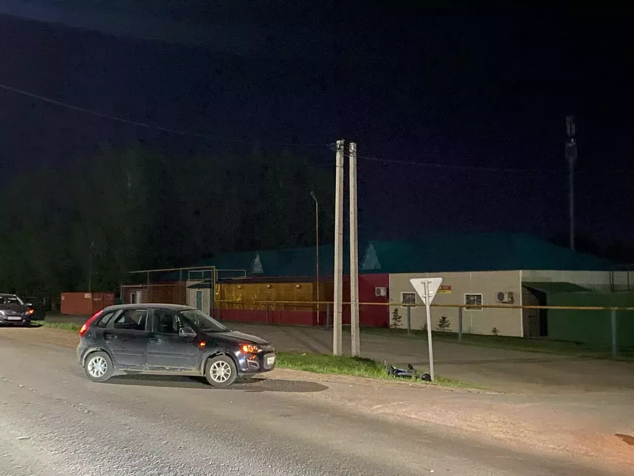 Аксубай районында балигъ булмаган мопедчы катнашында юл-транспорт һәлакәте булган