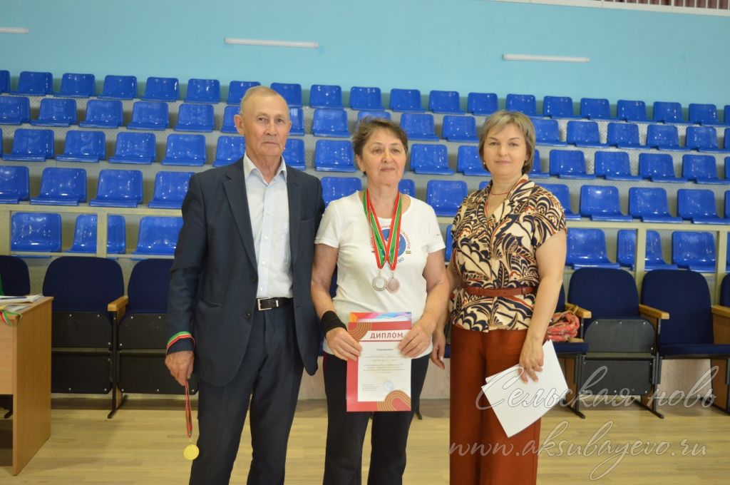 Аксубаевские пенсионеры состязались силе, ловкости и меткости