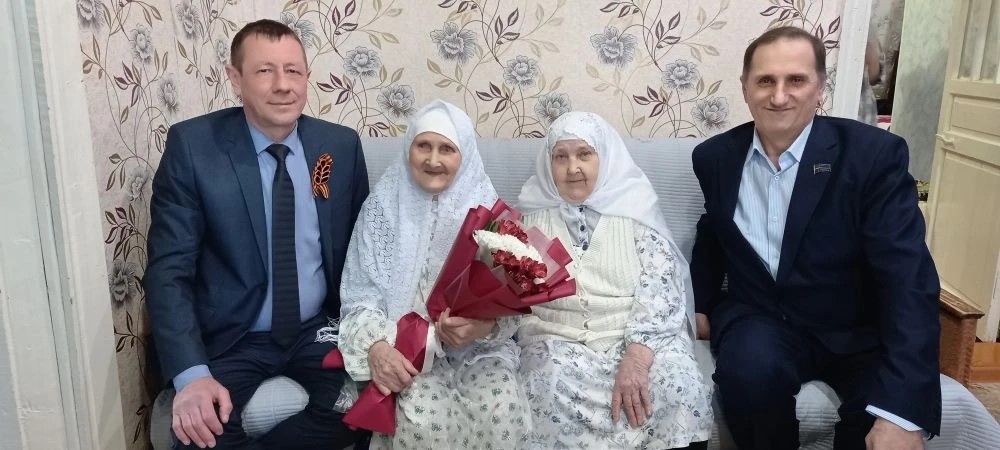 Аксубаевский ветеран в 90 лет молится о благополучии семьи из рода долгожителей