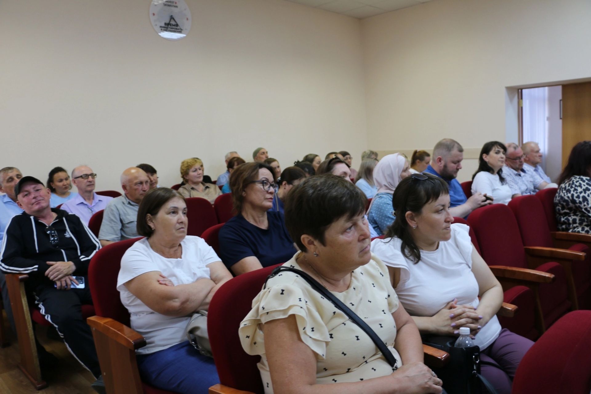 С родителями десятиклассников Аксубаевского района говорили о выборе профессии