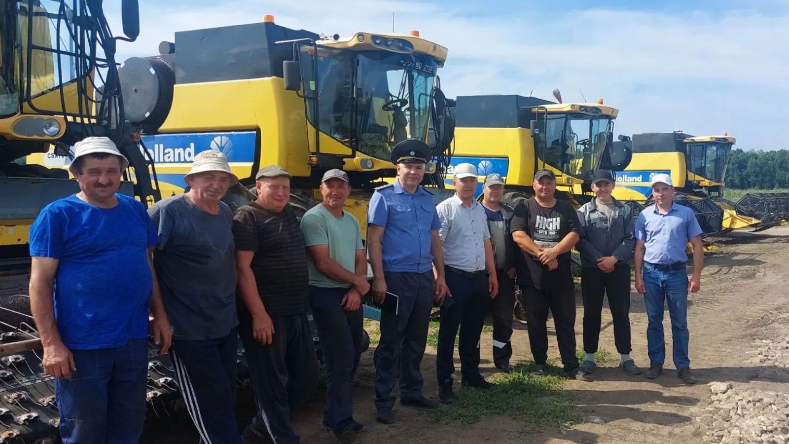 В Аксубаевских фермерских хозяйствах прошла проверка комбайнов