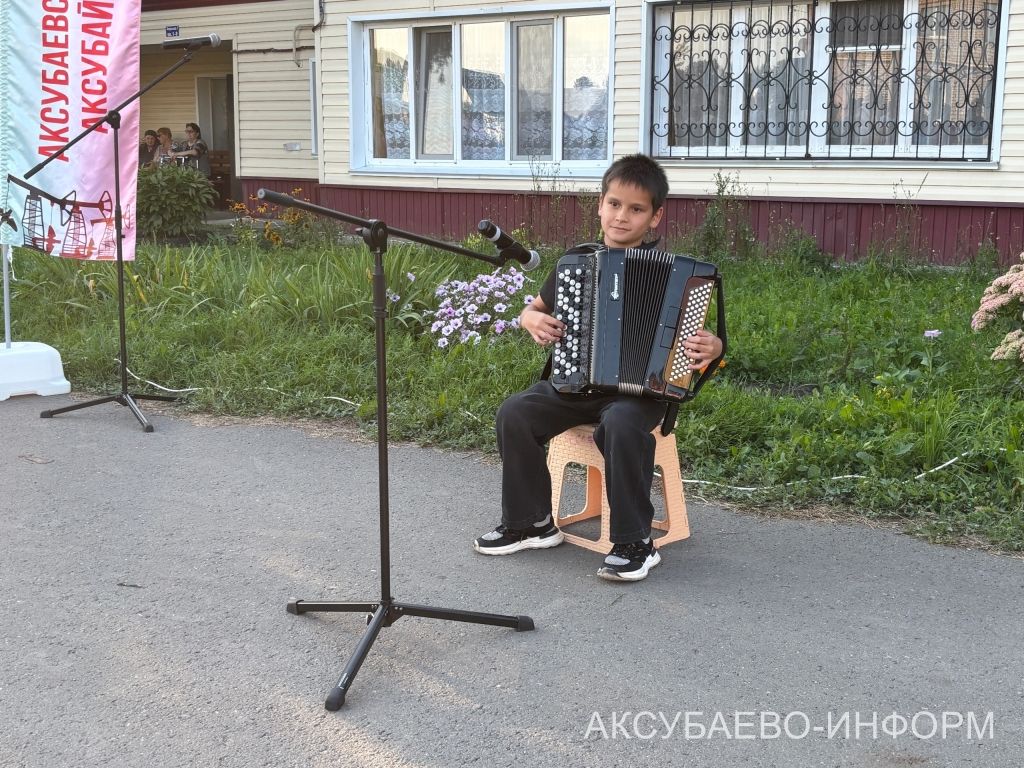 Ишегалды тулысынча мәдәни мәйданчыкка әверелде