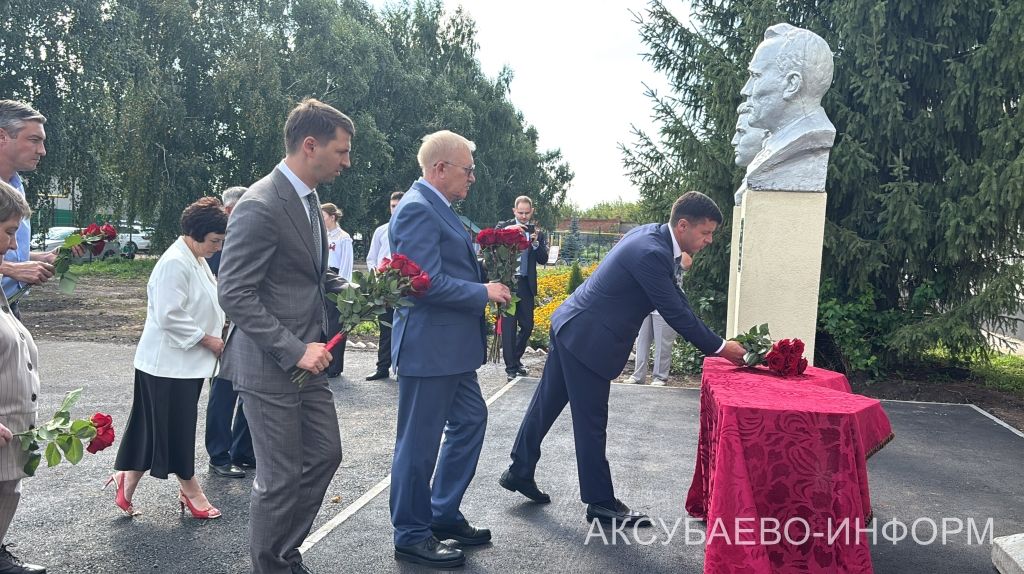 В Аксубаевском районе после капремонта распахнулись двери Кривоозерской школы