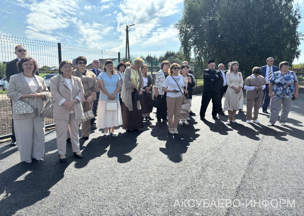 В Аксубаевском районе после капремонта распахнулись двери Кривоозерской школы