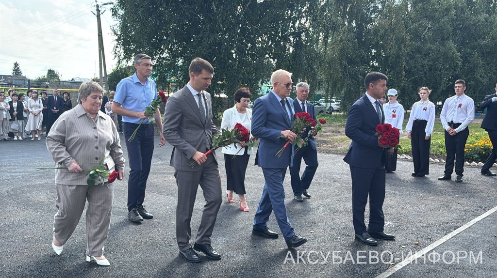 В Аксубаевском районе после капремонта распахнулись двери Кривоозерской школы