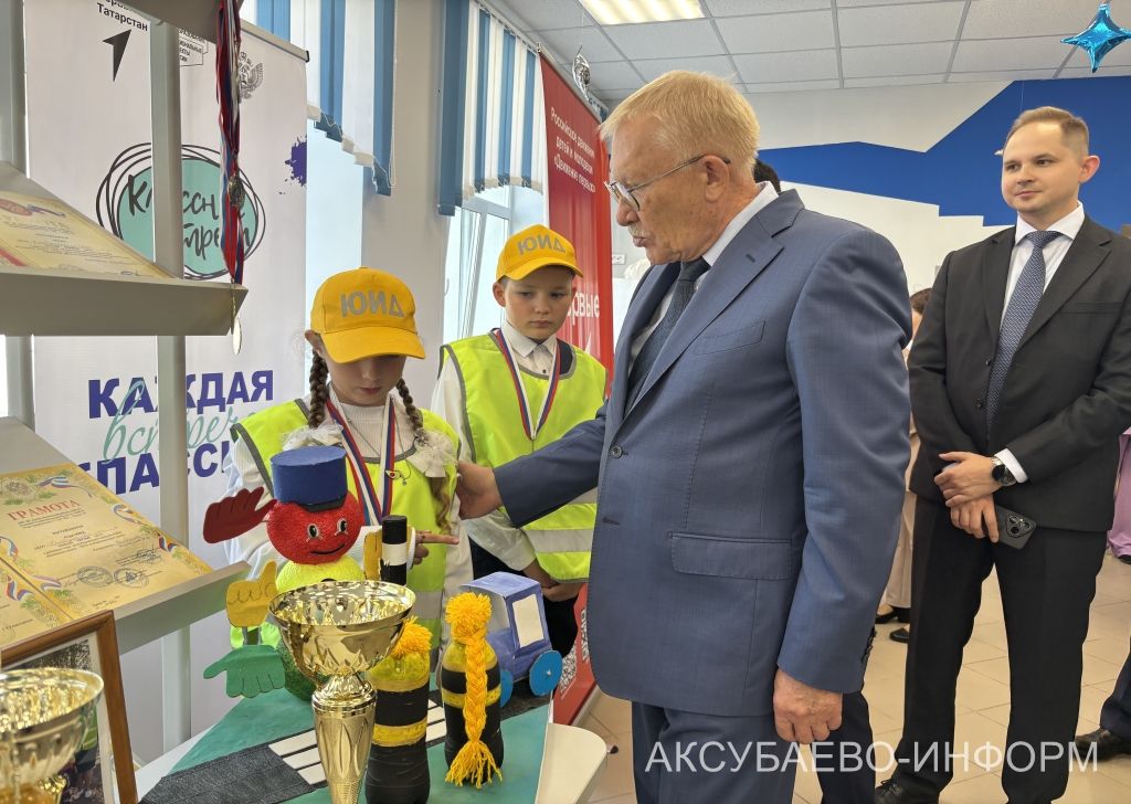 В Аксубаевском районе после капремонта распахнулись двери Кривоозерской школы