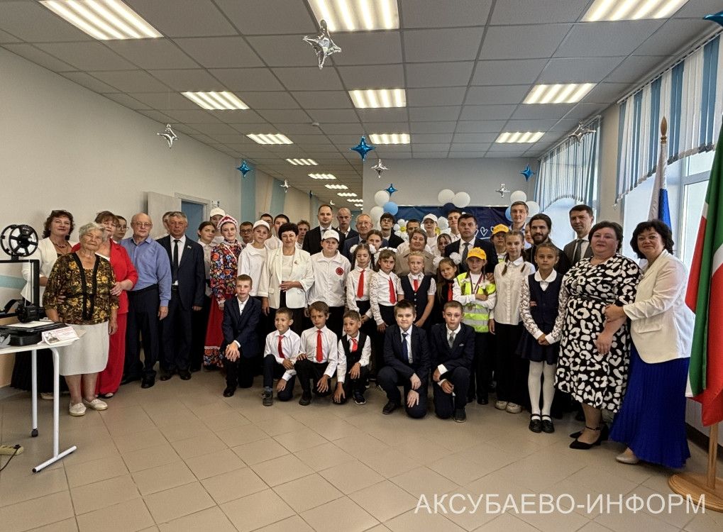 В Аксубаевском районе после капремонта распахнулись двери Кривоозерской школы