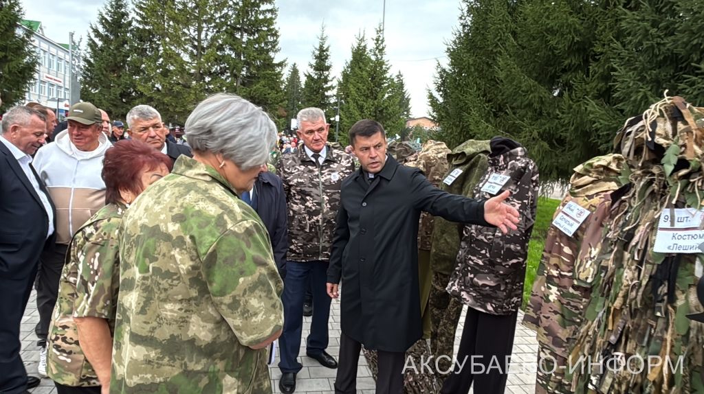В Аксубаеве открыли ледовый дворец, два парка и Центр молодежных инициатив