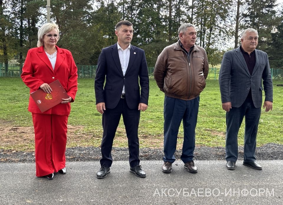 В Татарском Сунчелееве Аксубаевского района отпраздновали открытие асфальтированной дороги