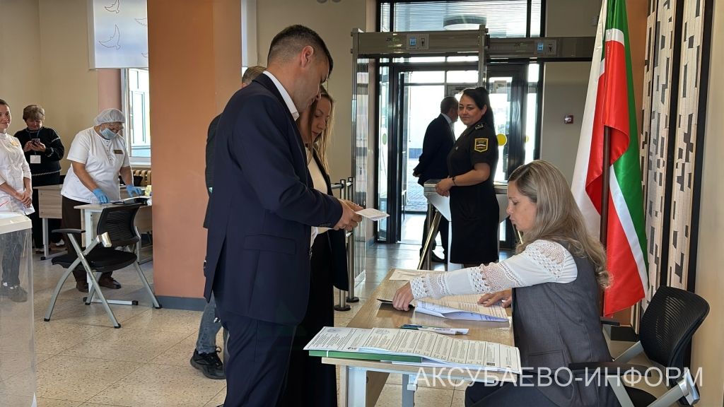 Глава Аксубаевского района проголосовал на выборах депутатов Госдумы
