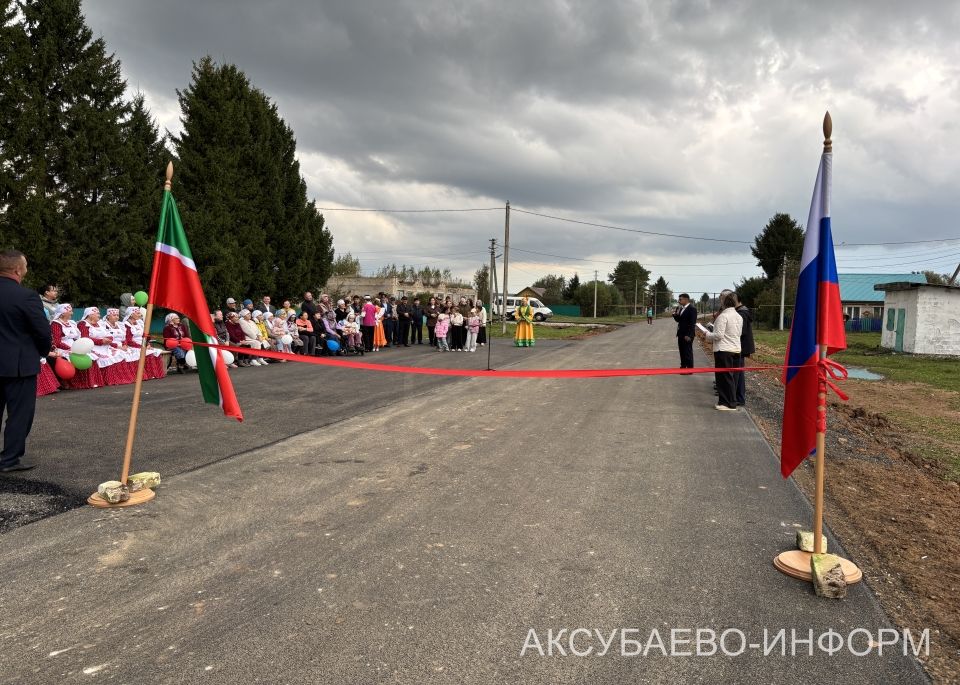 Татар Сөнчәлесендә асфальт юл ачылуны бәйрәм иттеләр