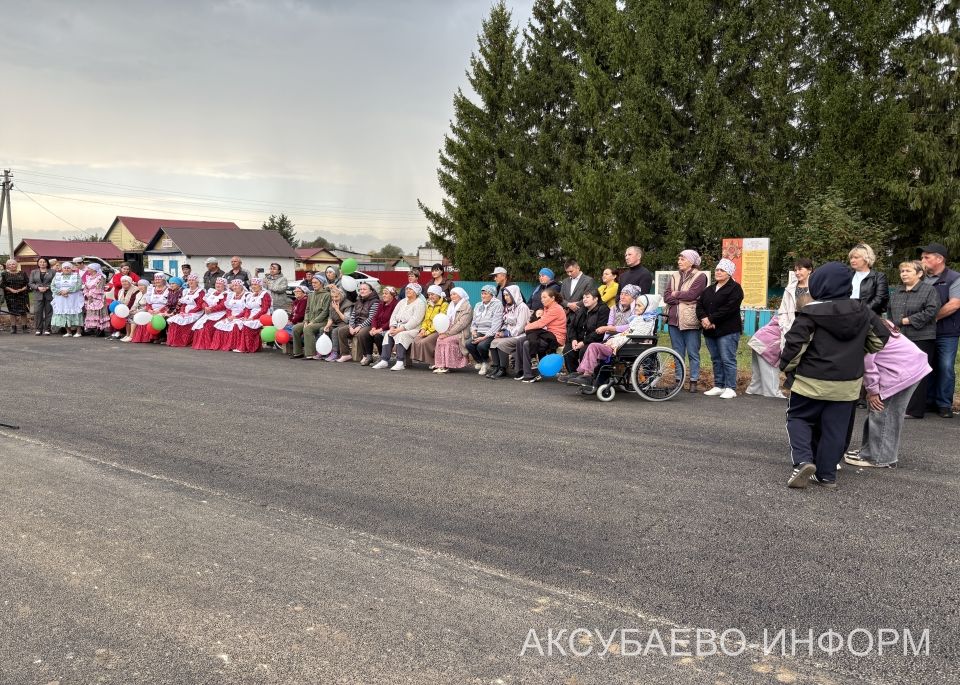 Татар Сөнчәлесендә асфальт юл ачылуны бәйрәм иттеләр