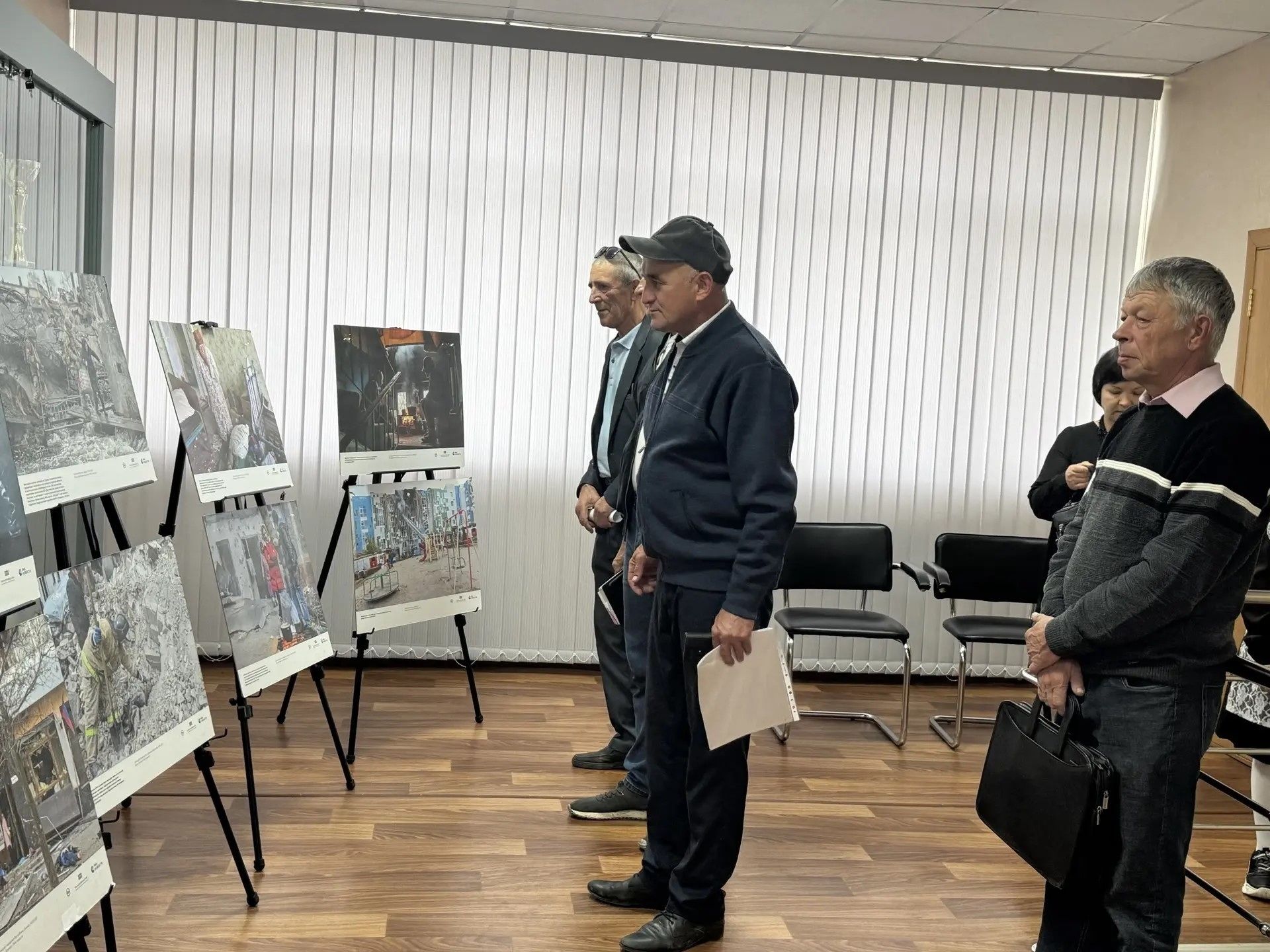 «Украина неонацист режимының террор хроникасы» дип аталган фотокүргәзмә ачылды