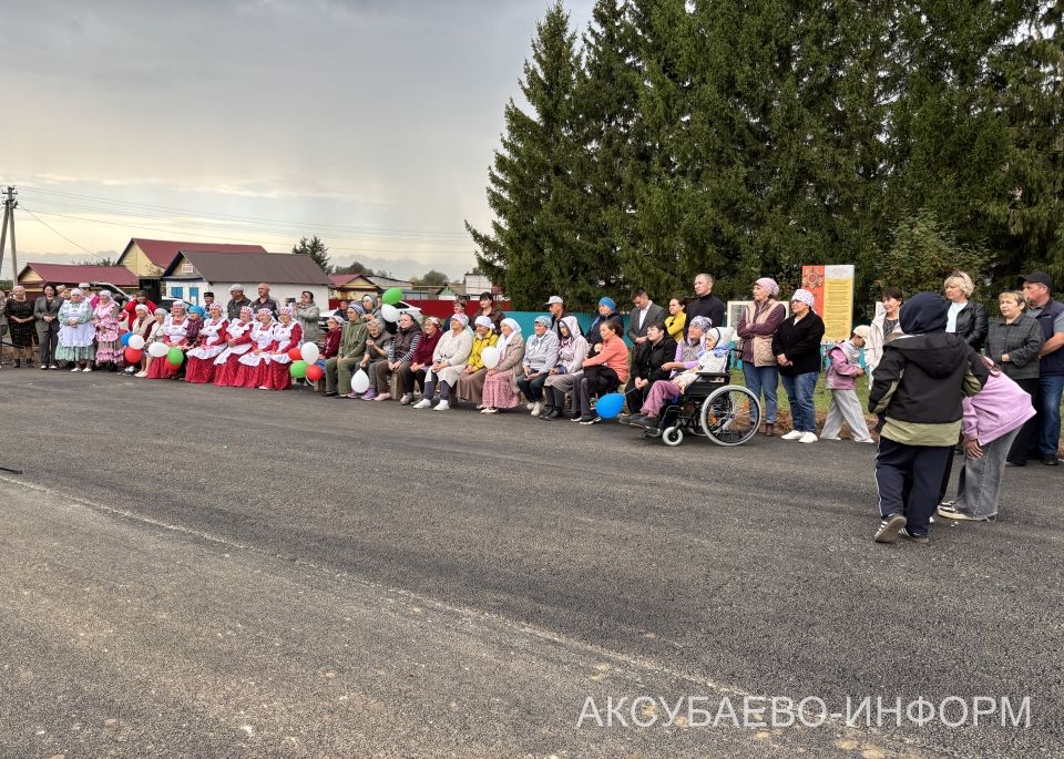 Татар Сөнчәлесендә асфальт юл ачылуны бәйрәм иттеләр