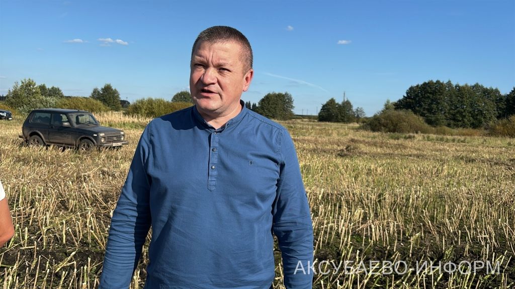 В Аксубаевском районе наградили комбайнеров во время уборки рапса