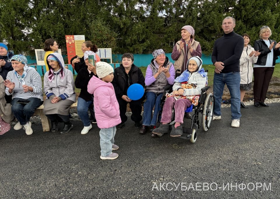 Татар Сөнчәлесендә асфальт юл ачылуны бәйрәм иттеләр