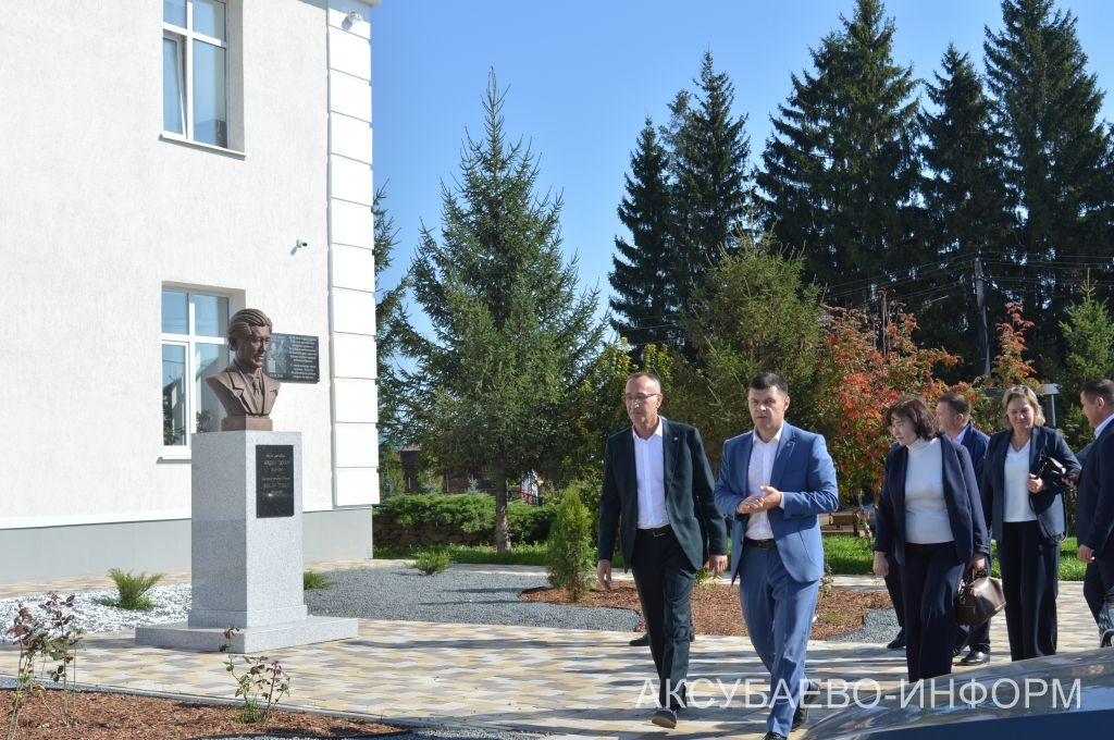 Аксубай үсешенә Ютазы делегациясе югары бәя бирде
