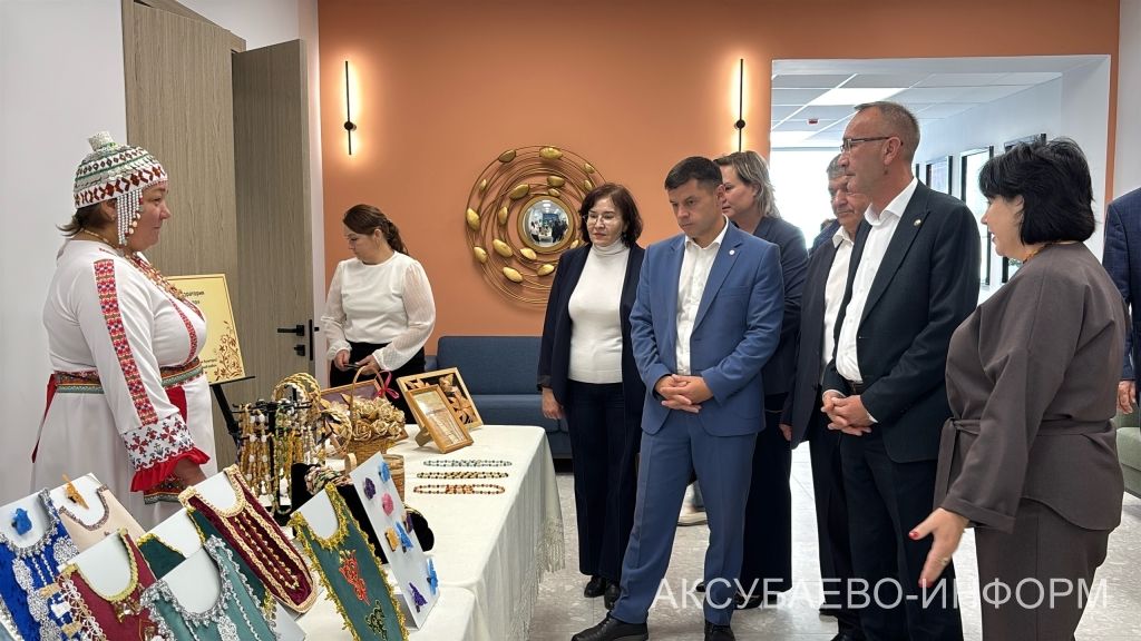 Аксубай үсешенә Ютазы делегациясе югары бәя бирде