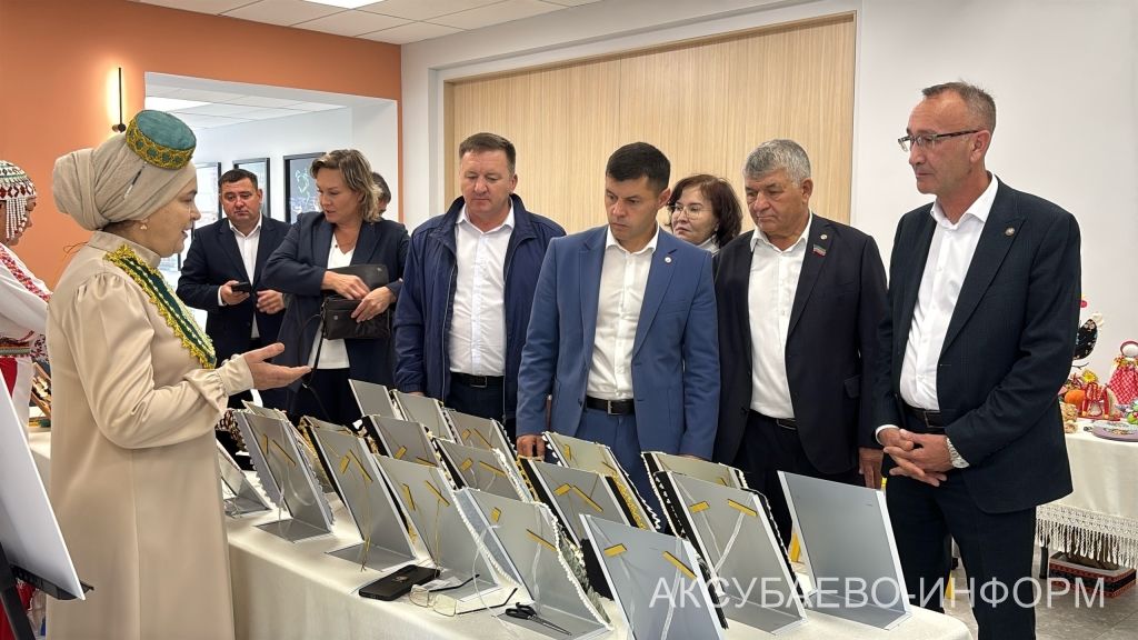 Аксубай үсешенә Ютазы делегациясе югары бәя бирде
