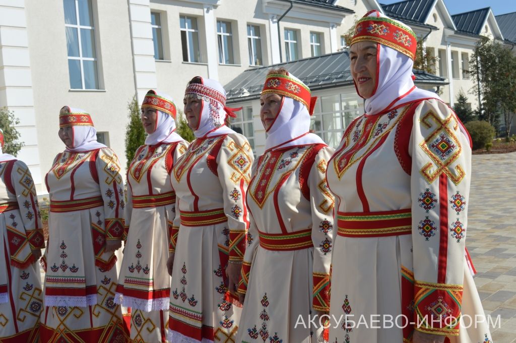 Аксубай үсешенә Ютазы делегациясе югары бәя бирде