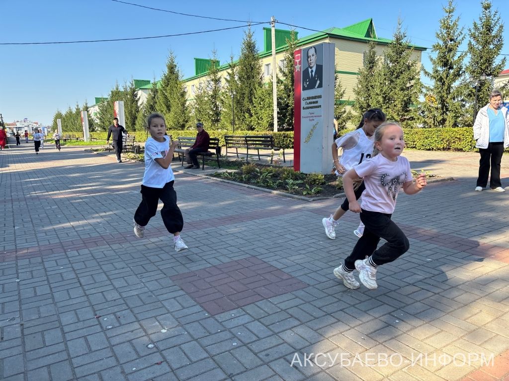 В Аксубаевском районе в забегах «Кросс нации» стартовало 1400 человек
