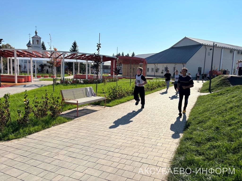 В Аксубаевском районе в забегах «Кросс нации» стартовало 1400 человек