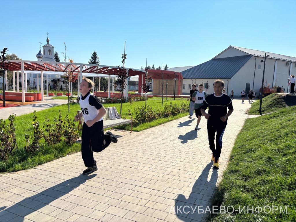 В Аксубаевском районе в забегах «Кросс нации» стартовало 1400 человек
