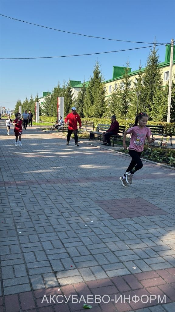 В Аксубаевском районе в забегах «Кросс нации» стартовало 1400 человек