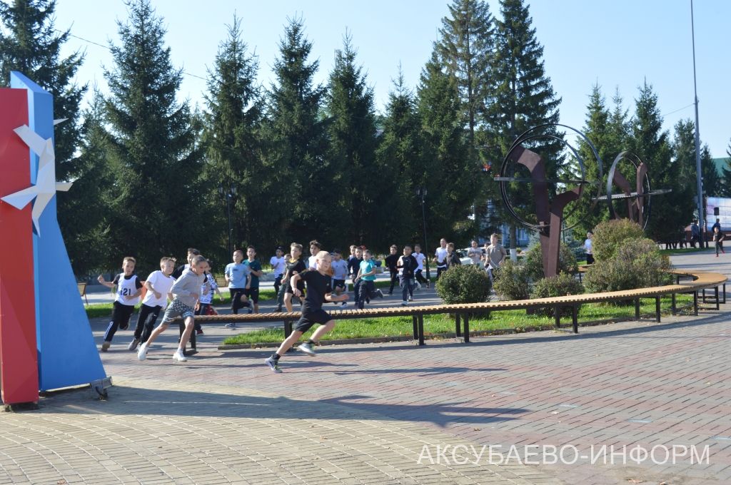 В Аксубаевском районе в забегах «Кросс нации» стартовало 1400 человек
